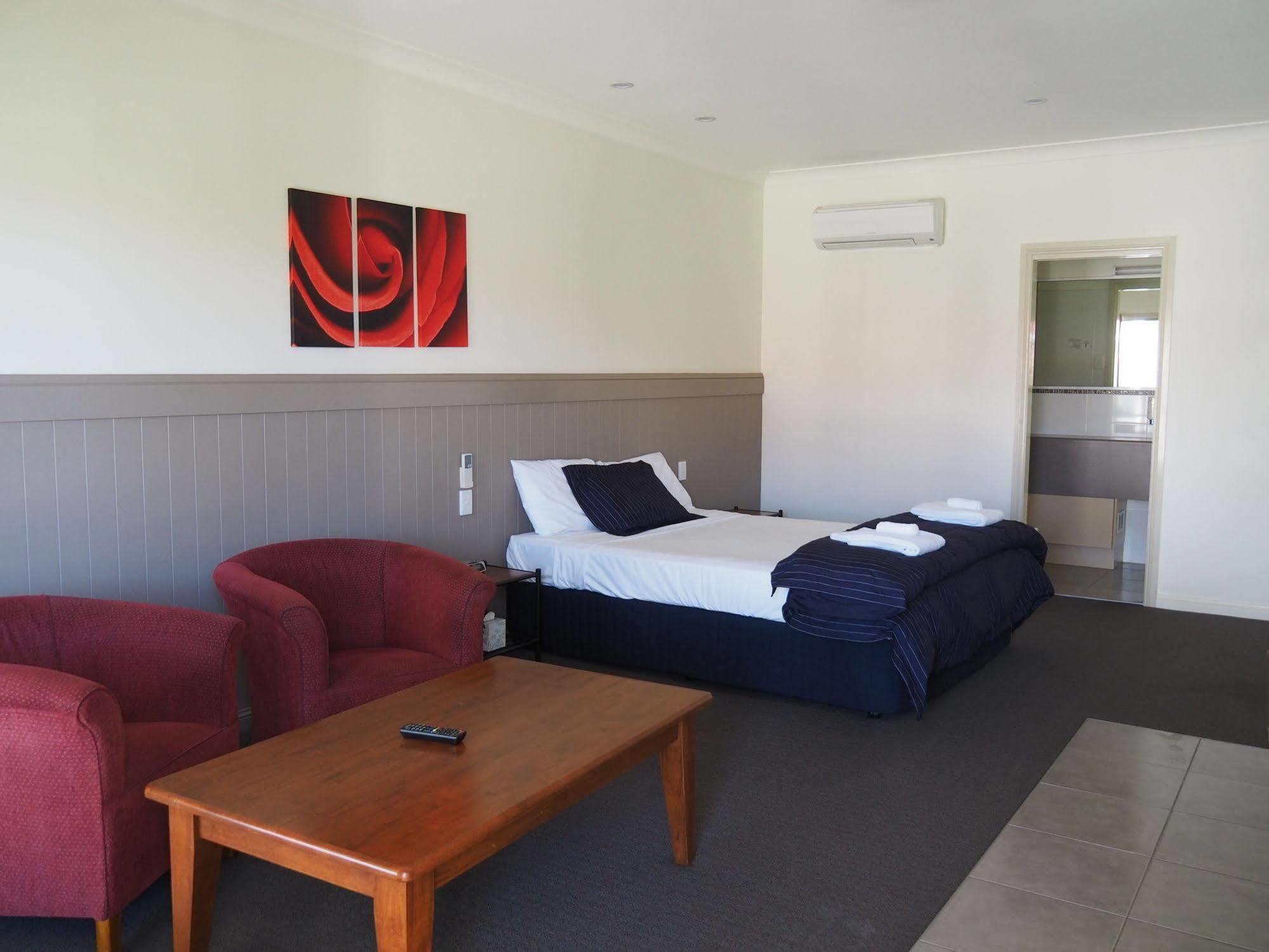 Pittsworth Motor Inn المظهر الخارجي الصورة